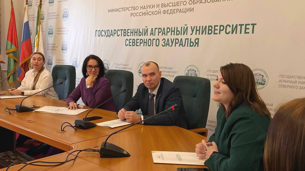   Объединенный совет обучающихся отчитался о масштабной проделанной работе за год
